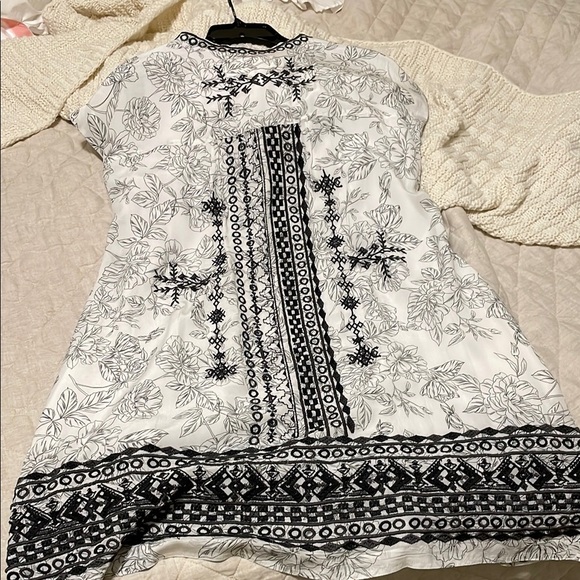 Biya Johnny Was Kanchan Dress, white and black silk, lined, NWT, pockets - Picture 10 of 11